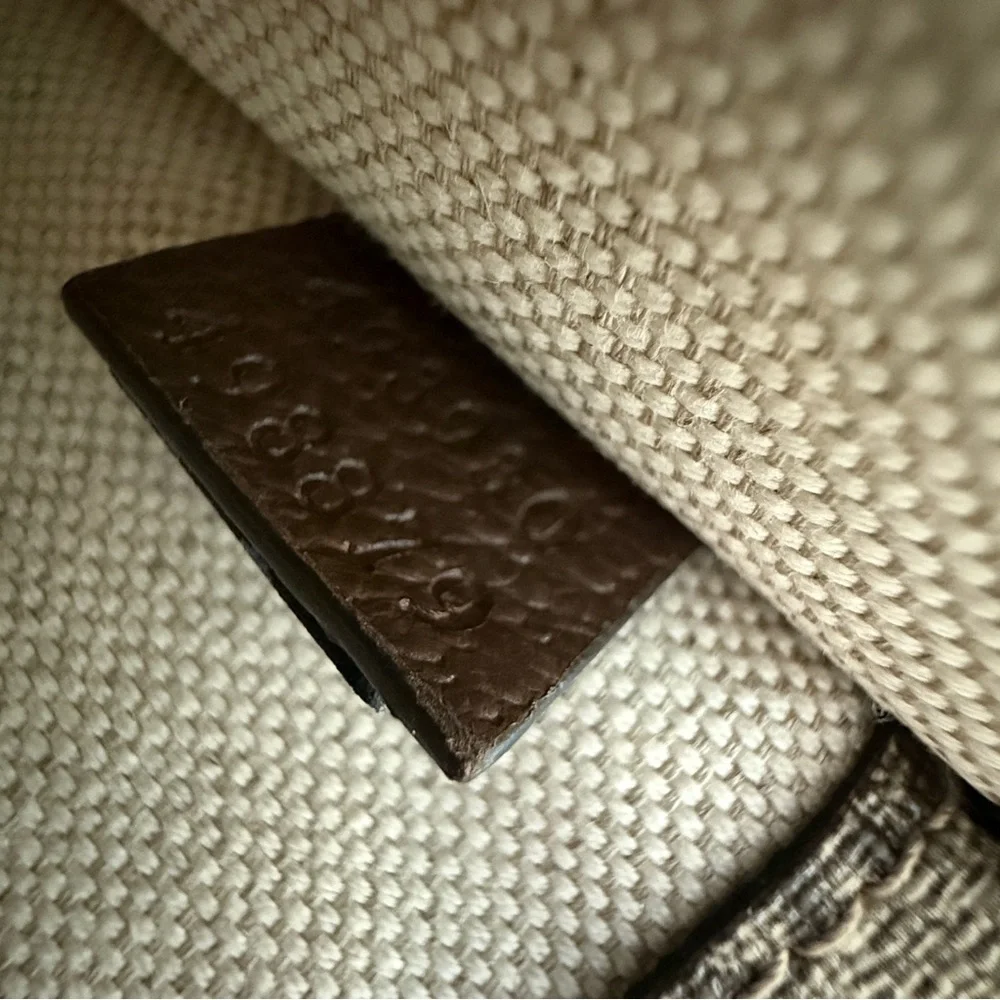 Gucci Beige + Brown Belt Bag with Green + Red Strap Purse Crossbody Fannypack